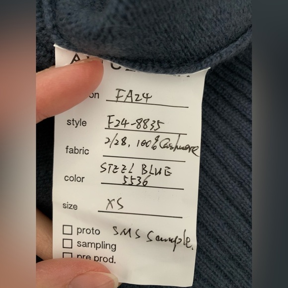 Altuzarra Lemarre FW24 100% cashmere sweater in steel blue NWT - Picture 5 of 5